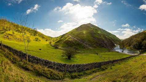 hf self guided walking holidays.